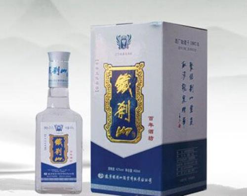 铁刹山牌老窖酒